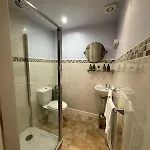 מלון The George - 3*