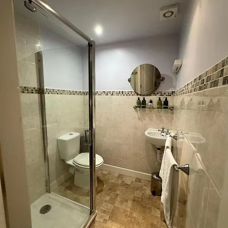 Hotel The George - 3*